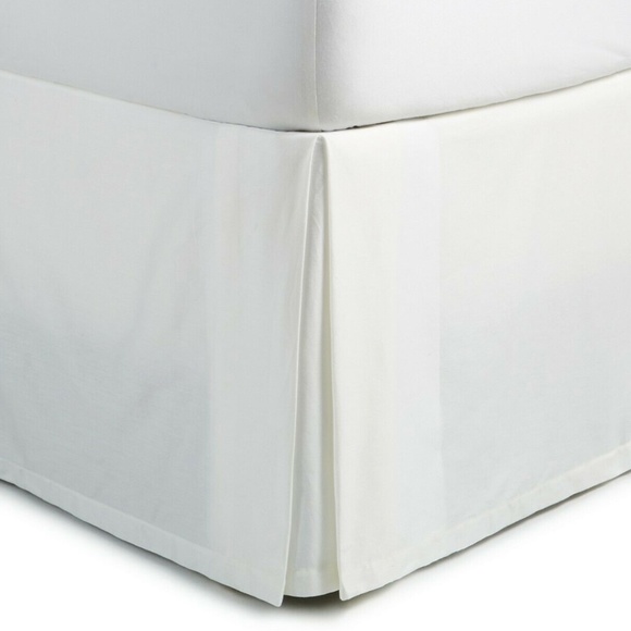 NIB $135 [ Queen ] Bedskirt for Hotel Collection‎ Plume - Picture 7 of 8